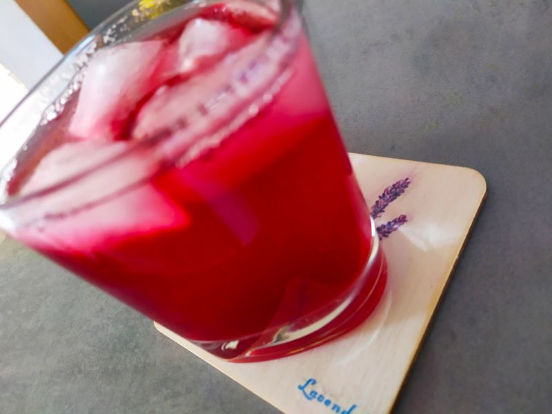 Sok z aronii z nutą cytrusów Sok z aronii z nutą cytrusów