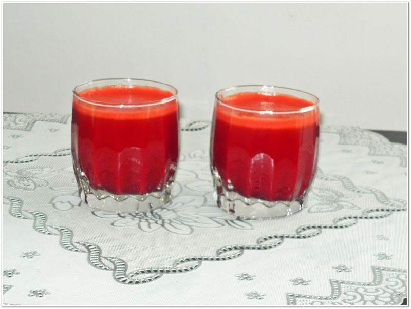 Sok z buraka, marchwi i jabłka Sok z buraka, marchwi i jabłka