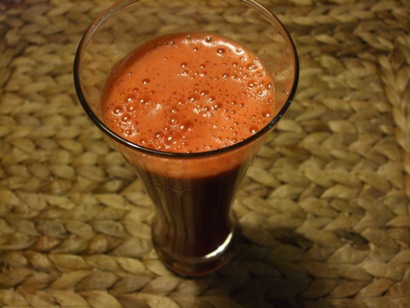 Sok z marchwi, grejpfruta i banana Sok z marchwi, grejpfruta i banana