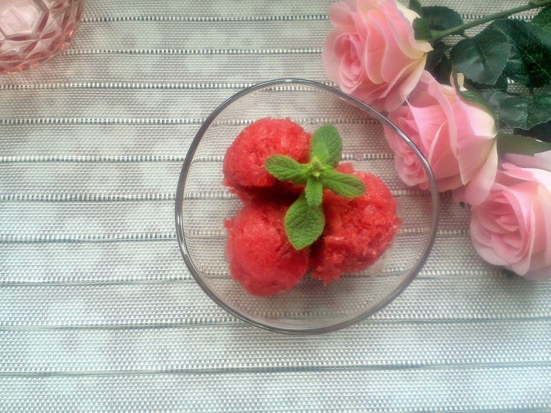 Sorbet arbuzowo-truskawkowy Sorbet arbuzowo-truskawkowy