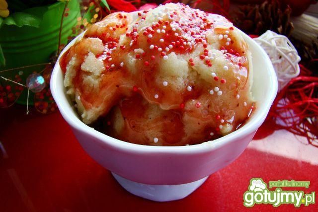 Sorbet gruszkowo-rabarbarowy z sosem  Sorbet gruszkowo-rabarbarowy z sosem