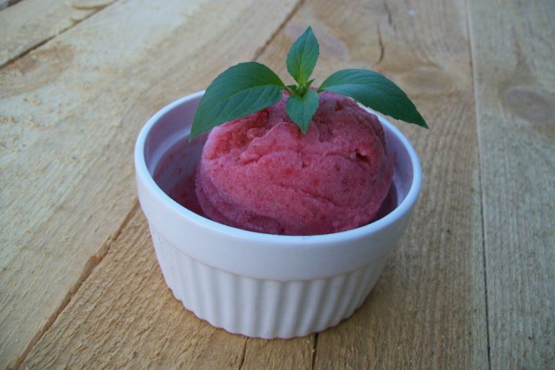 Sorbet truskawkowo-bananowy Sorbet truskawkowo-bananowy