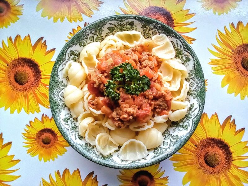 Sos bolognese z makaronem 