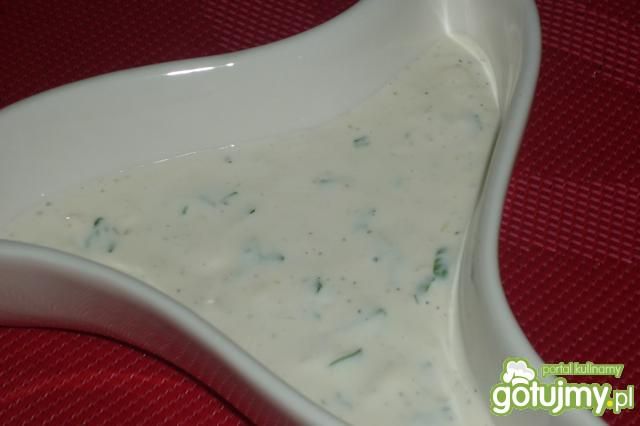 Sos czosnkowo-bazyliowy 3 Sos czosnkowo-bazyliowy 3