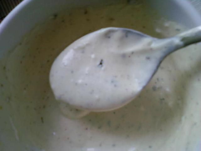 Sos czosnkowo musztardowy do grilla