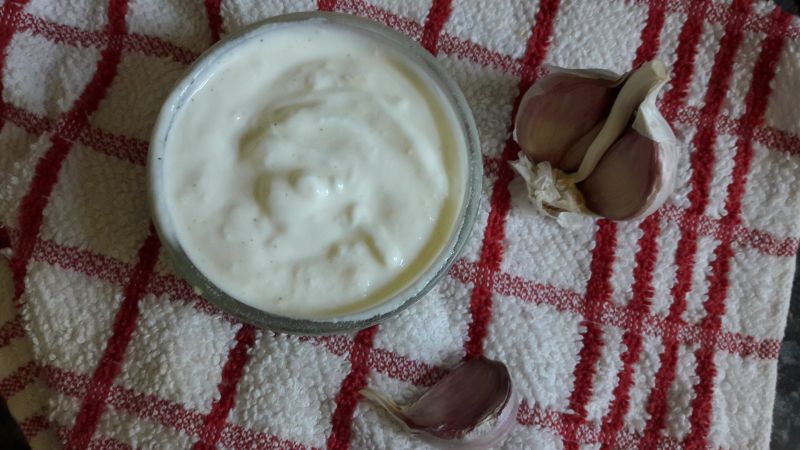 sos czosnkowy sos czosnkowy