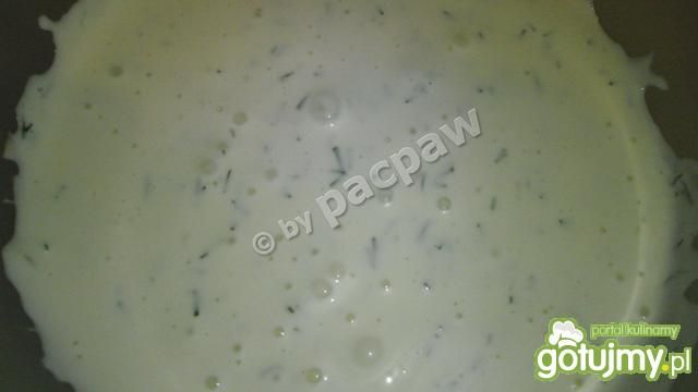 Sos czosnkowy z koperkiem i cukrem Sos czosnkowy z koperkiem i cukrem