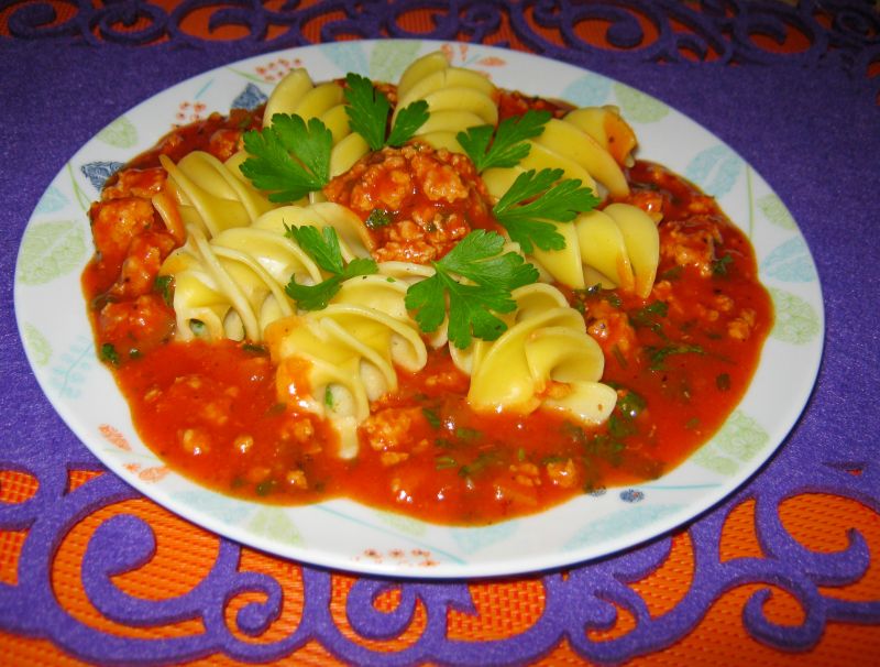 Sos do makaronu z mielonym