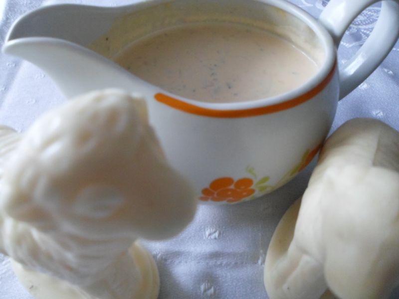 Sos do wielknocnych mięs i wędlin