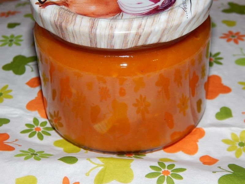 Sos dyniowo-cebulowy