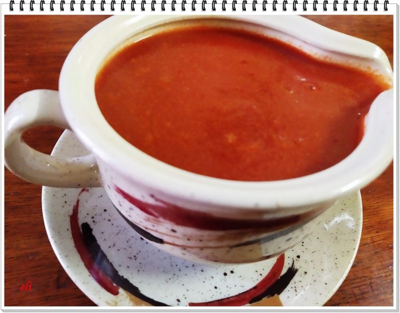 Sos Eli z sokiem pomidorowym Sos Eli z sokiem pomidorowym