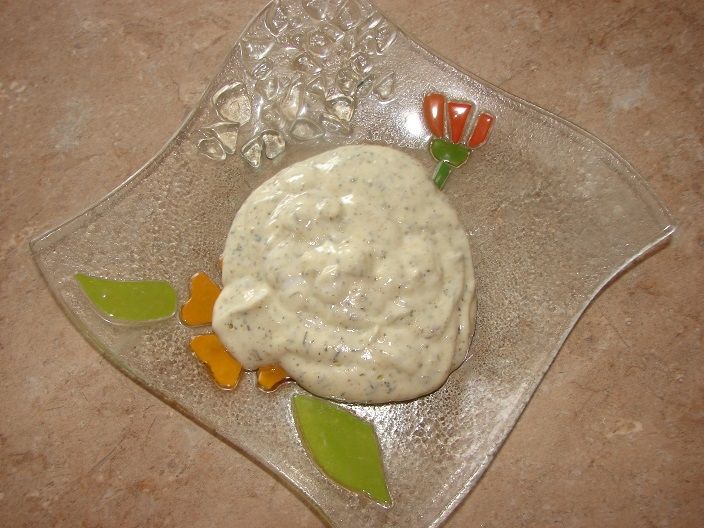 Sos jogurtowy z ziołami Sos jogurtowy z ziołami