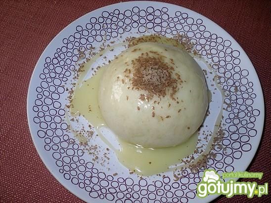 Sos karmelowy do klusek na parze Sos karmelowy do klusek na parze