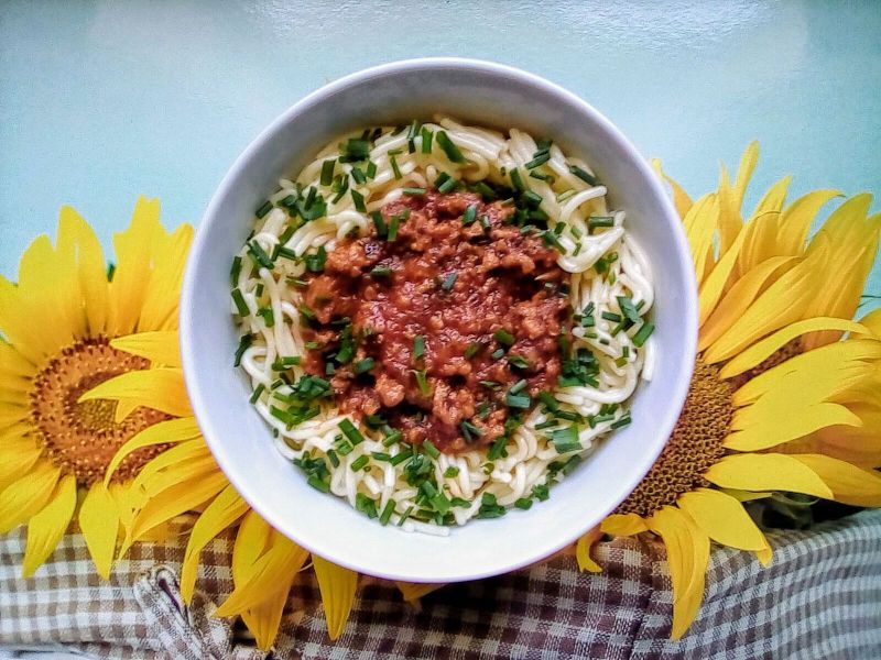 Sos mięsno - pomidorowy