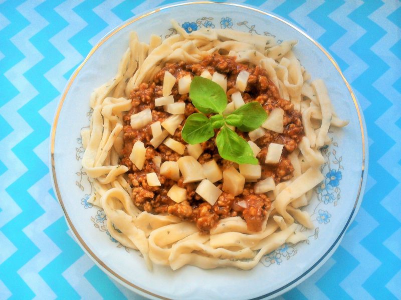 Sos mięsny z selerem