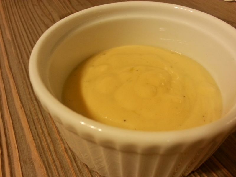 Sos miodowo - musztardowy Sos miodowo - musztardowy