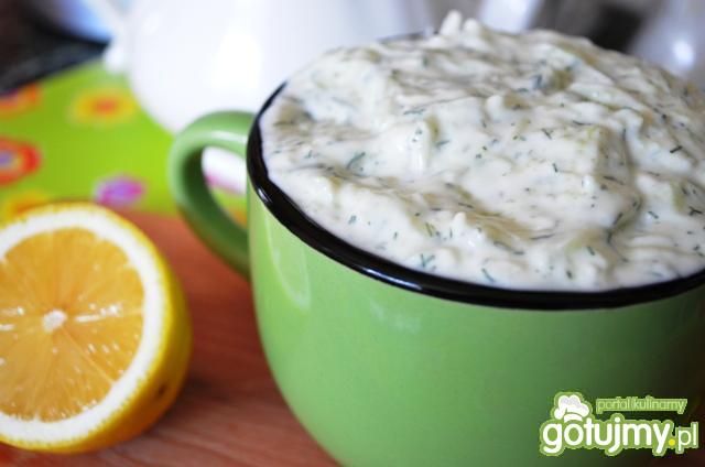 Sos na zimno do ryby - a’ la tzatziki   Sos na zimno do ryby - a’ la tzatziki