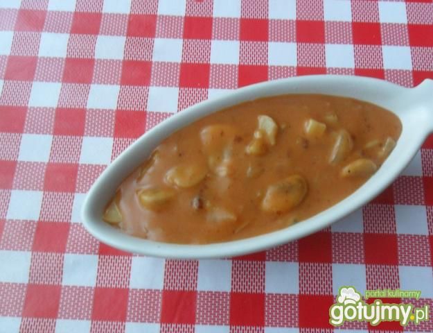 Sos pieczarkowy z papryką  Sos pieczarkowy z papryką