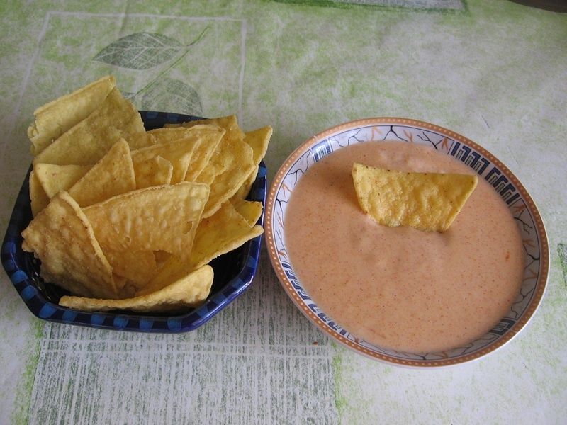 Sos serowo-paprykowy do nachos Sos serowo-paprykowy do nachos