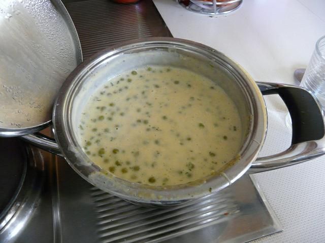 Sos  serowy z groszkiem Sos  serowy z groszkiem