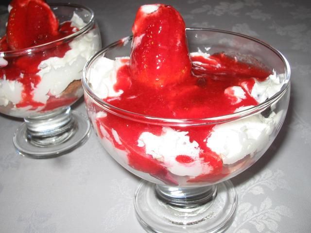 Sos truskawkowy Sos truskawkowy