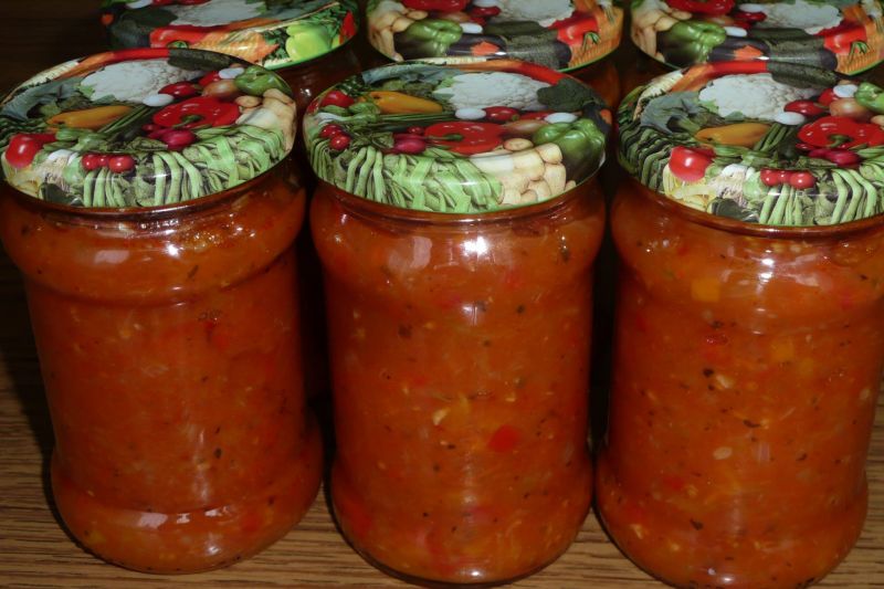 Sos z cukinii i papryki