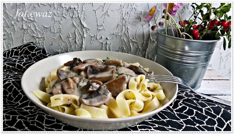 Sos z czerwonych kozaków