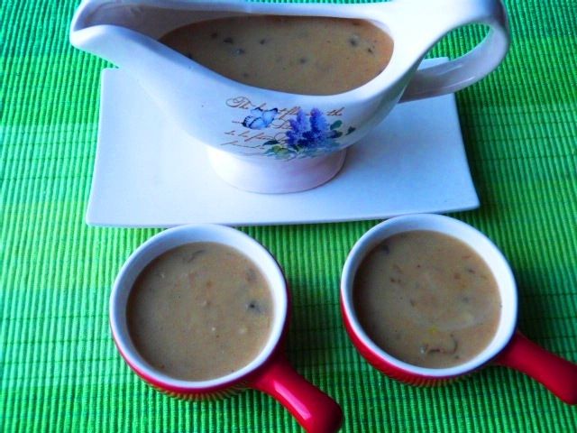 Sos z suszonych grzybów