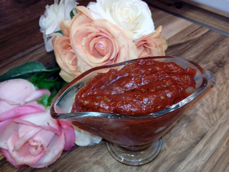 Sos z suszonymi pomidorami