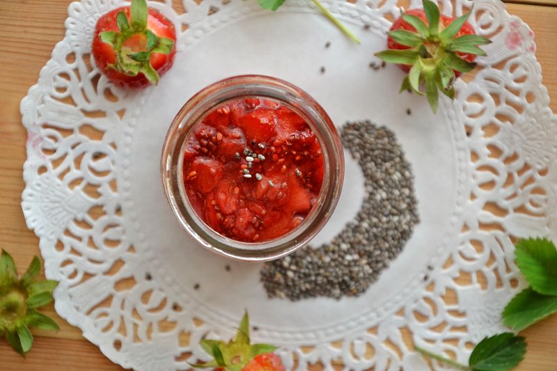 Sos z truskawek i chia Sos z truskawek i chia