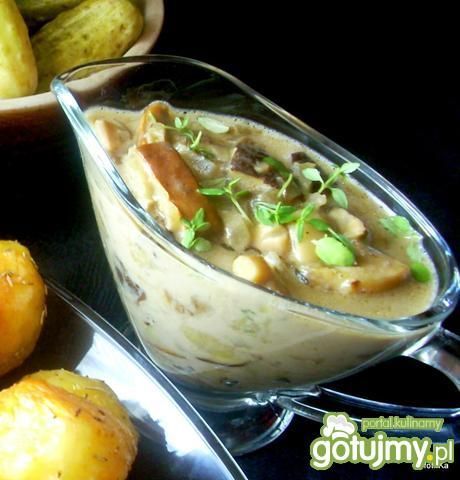 Sos z zajączkiem i gołąbkiem 