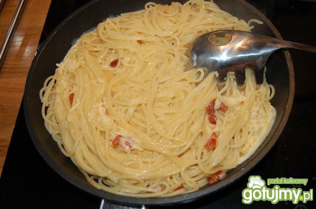 Spaghetti carbonara 4