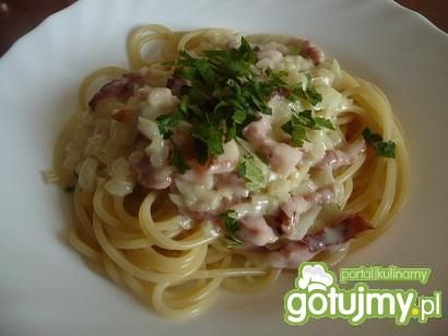 spaghetti carbonara spaghetti carbonara