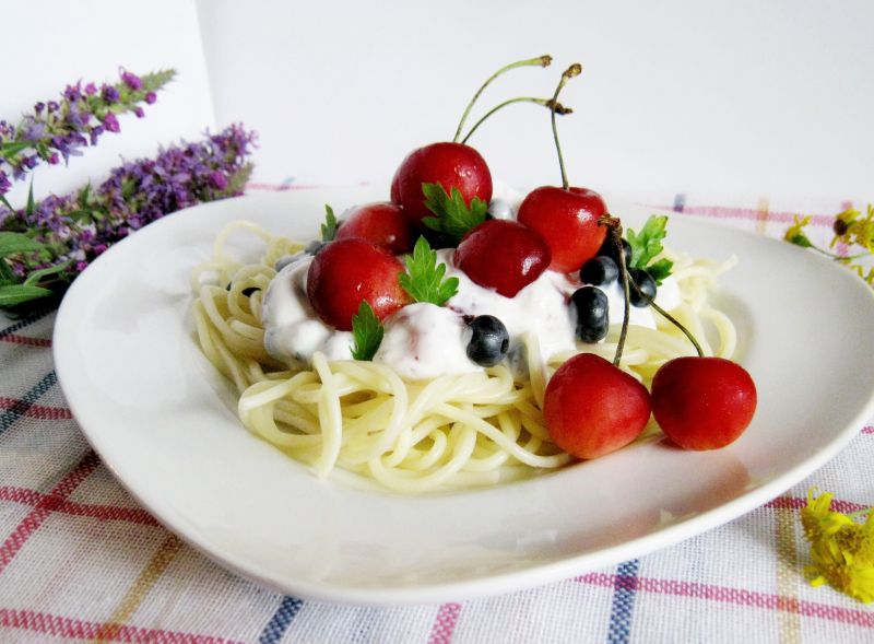 Spaghetti na słodko Spaghetti na słodko