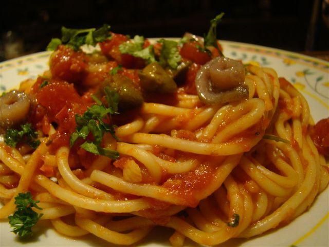 Spaghetti puttanesca