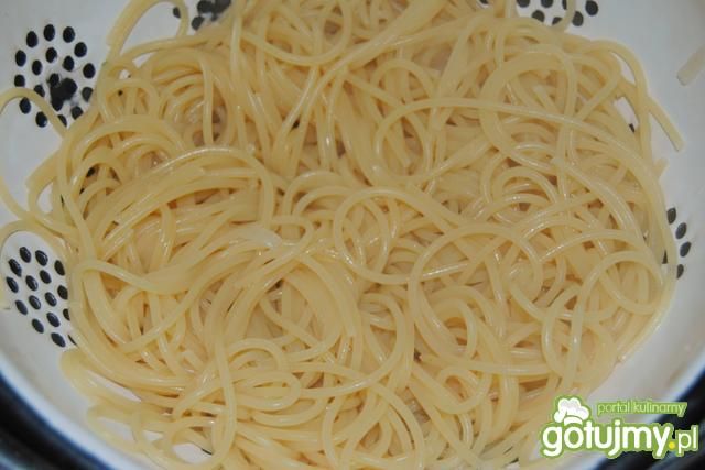 Spaghetti z cukinią