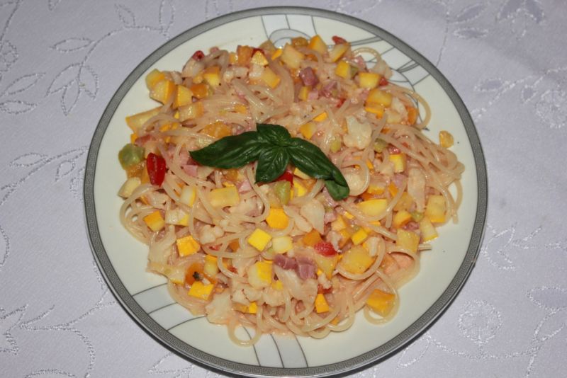 Spaghetti z cukinią Spaghetti z cukinią