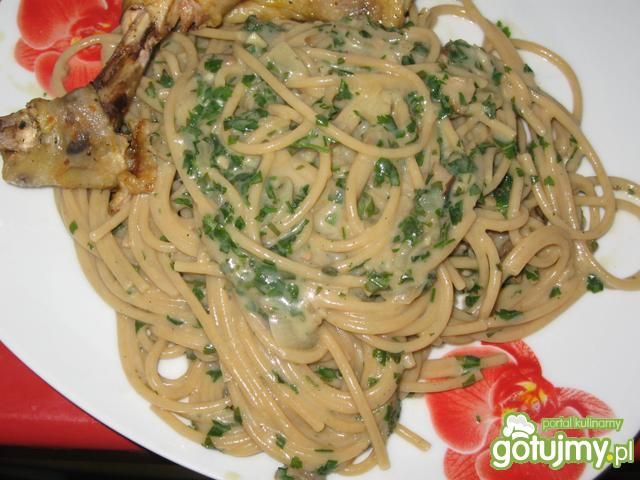 Spaghetti z grzybami leśnymi