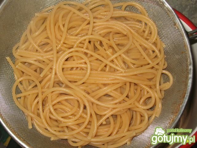 Spaghetti z grzybami leśnymi