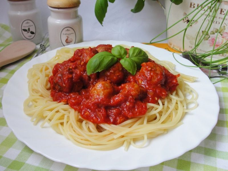 Spaghetti z klopsikami Spaghetti z klopsikami
