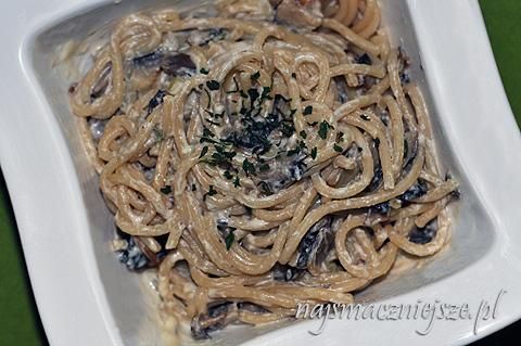 Spaghetti z pieczarkami Spaghetti z pieczarkami