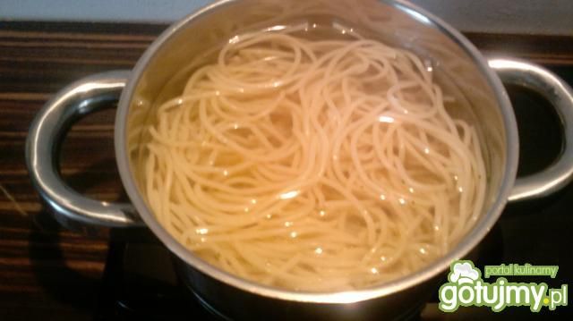 Spaghetti z tuńczykiem 