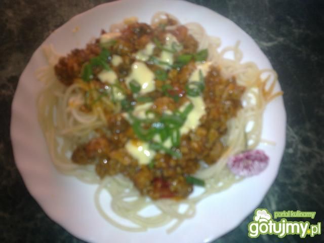 Spaghetti z tuńczykiem Spaghetti z tuńczykiem