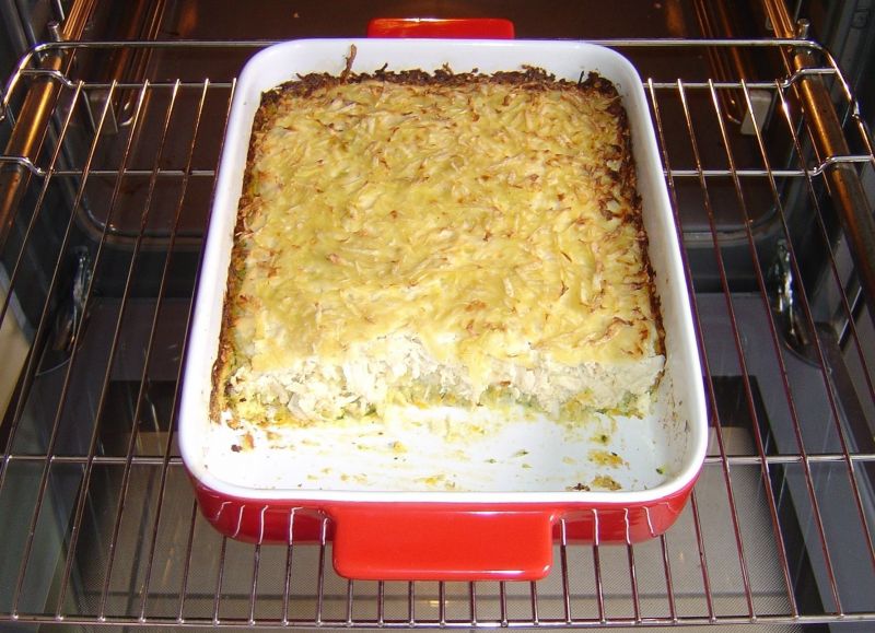 Specjalne ciasto na warzywnym spodzie