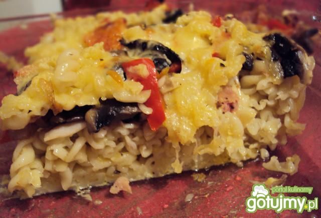 Sprzątamy lodówkę, czyli zapiekanka 