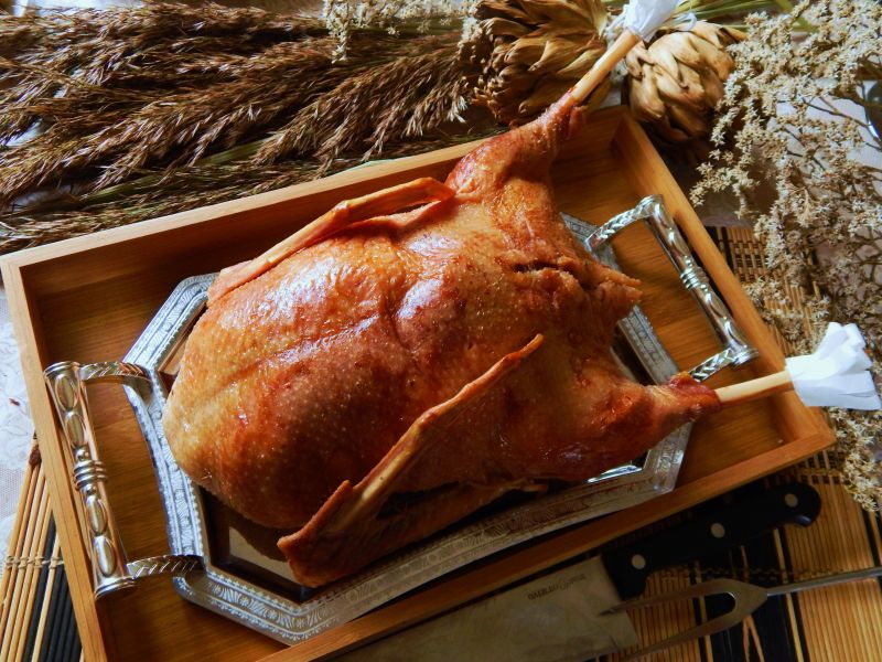 Staroświecka pieczona gęś