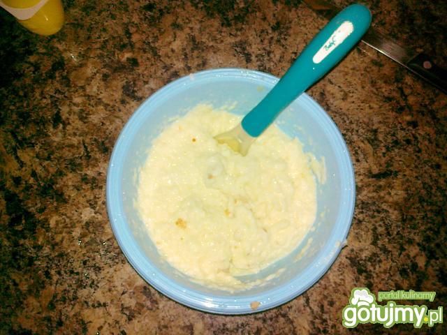 Starte jabłka z biszkoptami i jogurtem Starte jabłka z biszkoptami i jogurtem