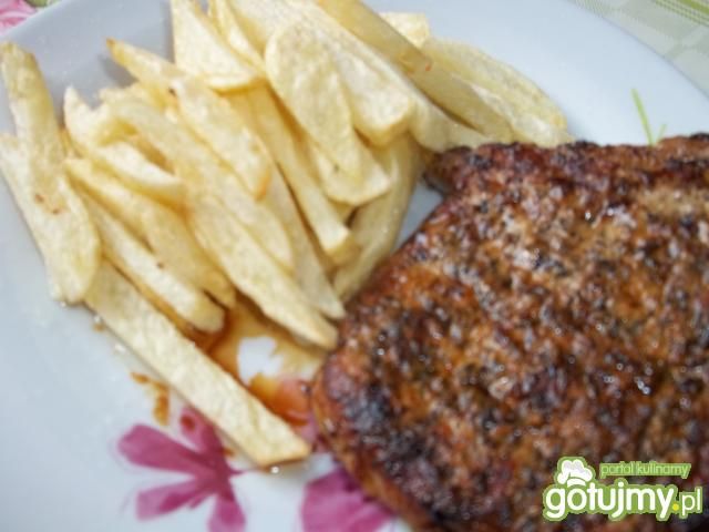 Stek wieprzowy z frytkami Stek wieprzowy z frytkami