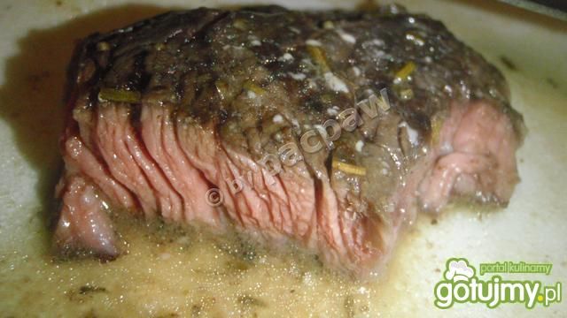 Stek wołowy sous vide z sosem limonkowym