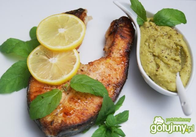 Steki z łososia na cytrynowo 